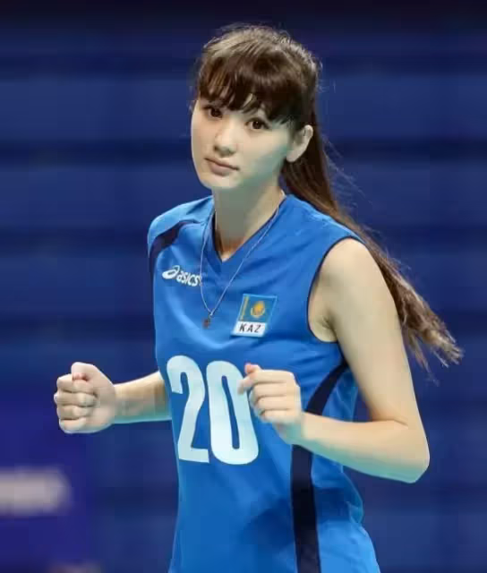 當年顏值轟動全台!182cm「排球仙女莎賓娜」近況曝光 妹妹頭消失「變美艷厚唇人妻」對比差超大