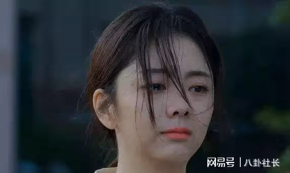 拒絕傻白甜,31歲譚松韻出演職場女性,打臉多少裝嫩女明星?