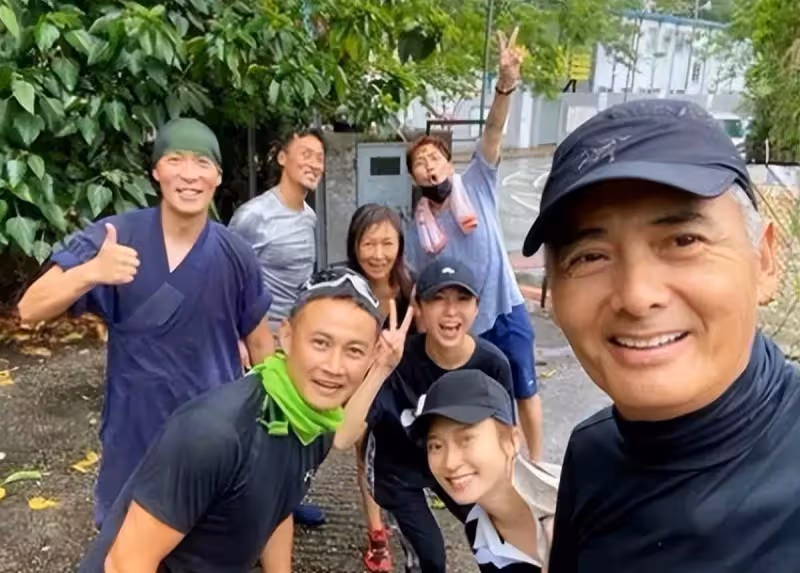 好友曾江去世後,周潤發突然沒了任何音訊,疑似還沒走出喪友之痛
