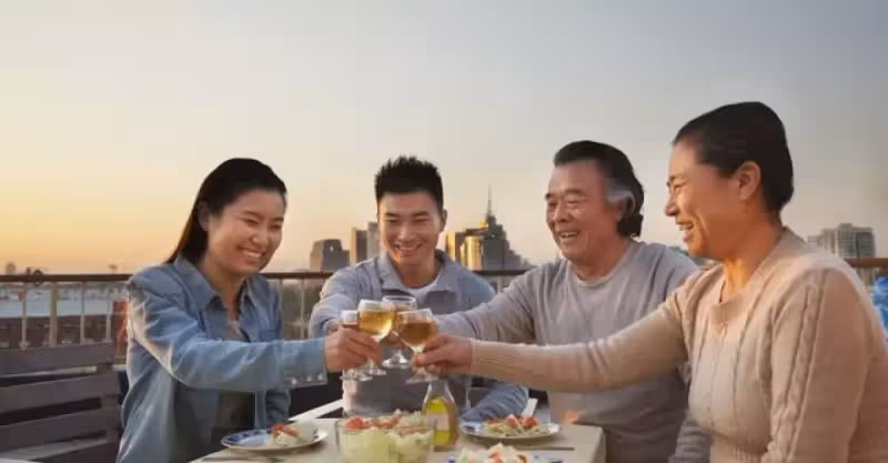 父母想去兒子家養老，兒子直言：可以來，但必須答應我5個條件