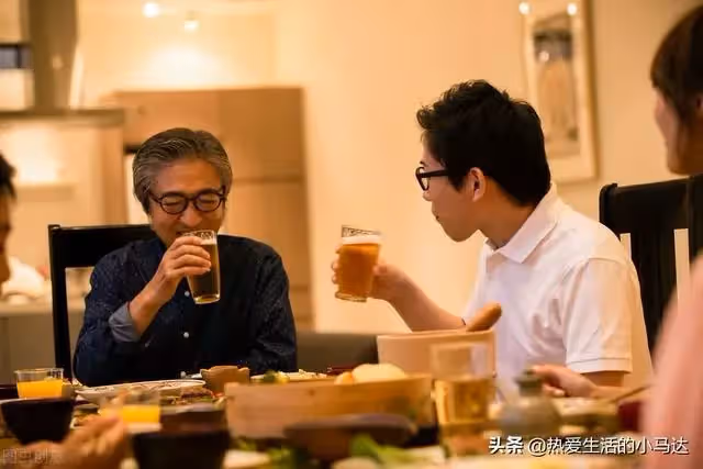 父母想去兒子家養老,兒子直言:可以來,但必須答應我5個條件