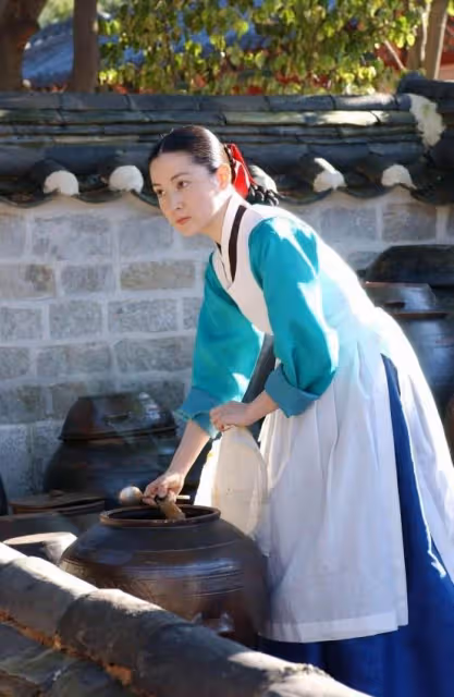 【韓國女星美貌排行】孫藝真、宋慧喬名列3、4名 金泰熙五官精緻奪冠軍