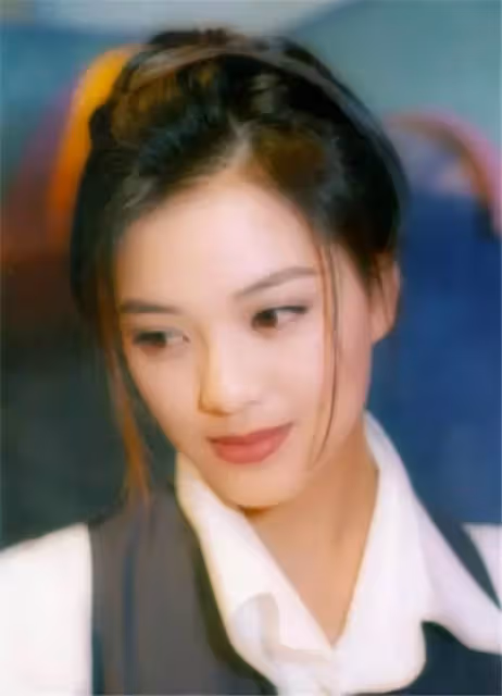 痴戀影帝6年無果!一代情歌天后「嫁富豪丈夫19年」無子女 「三度人工受孕皆失敗」今51歲仍被寵成公主