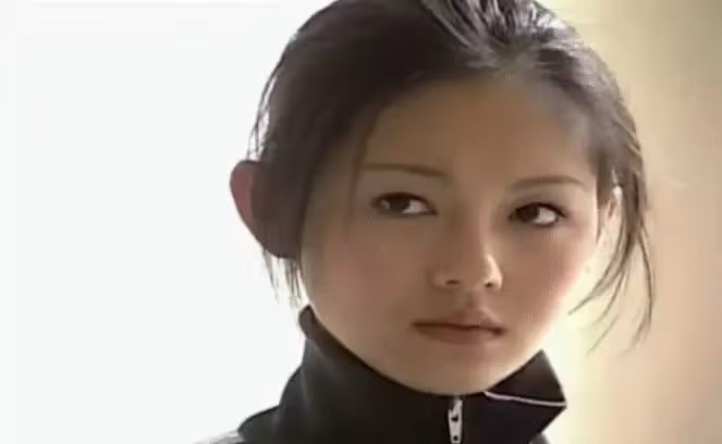 有種基因叫「大S」!女兒近照曝光顏值開掛,成功復製媽媽的高級臉,網友:顏值不比杉菜低