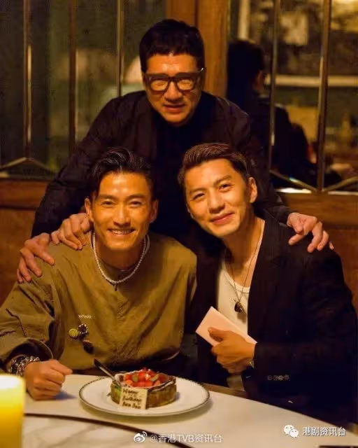 41歲TVB當紅小生顏值回春!疑畫眼線被網民笑太妖艷:以為是馮春美