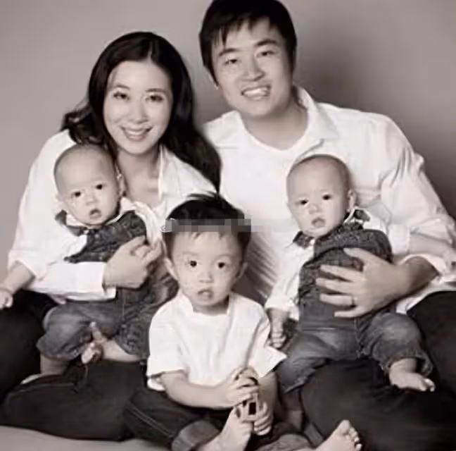 徐子淇妹妹罕露面,素顏出鏡長得像姐姐,嫁富豪生3個兒子太幸福