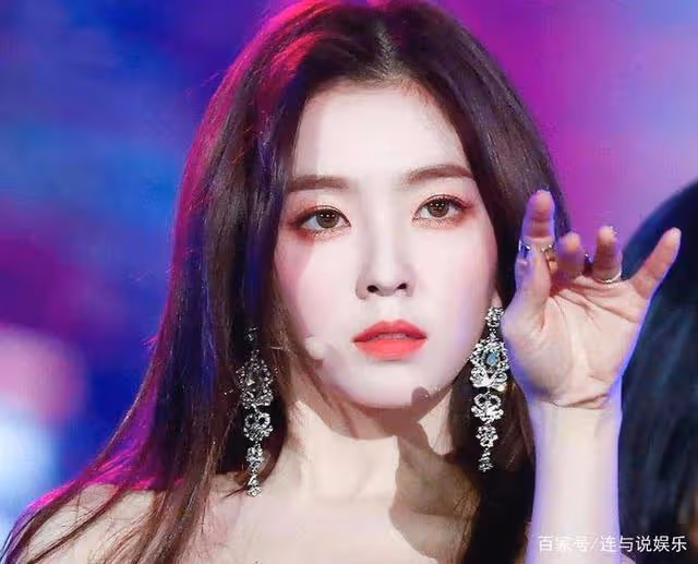 3位漫畫臉女神:中國鞠婧禕,韓國裴珠泫,看到Lisa:我愛了