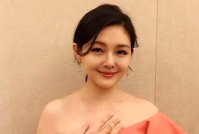 大S嫁具俊曄是攀高?婚戒和婚禮都省了,你們不懂大S對偶像的執念