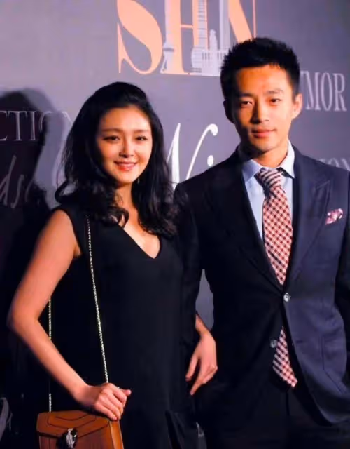 大S嫁具俊曄是攀高?婚戒和婚禮都省了,你們不懂大S對偶像的執念