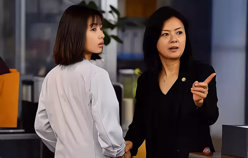 婆婆把錢都給小兒子,生病後被送到大兒子家,大兒媳:我不做慈善