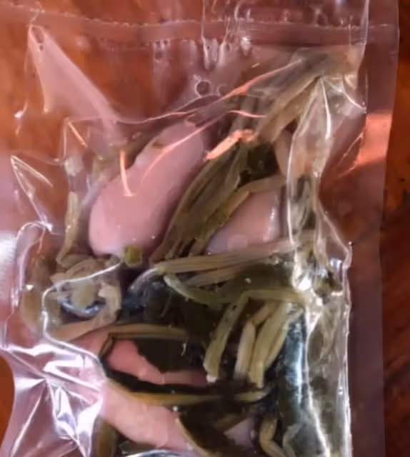 男子40元售老父自製醃菜,竟遭買家索賠4000,對方吃完狂喊:我要投訴你