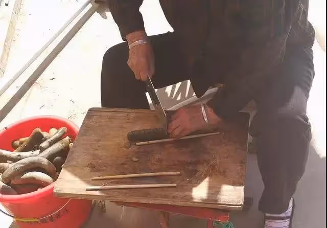 男子40元售老父自製醃菜,竟遭買家索賠4000,對方吃完狂喊:我要投訴你