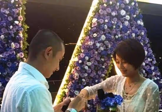 隱瞞多年,馬伊琍含淚哭訴:要是當初他沒有劈腿,誰會想嫁文章