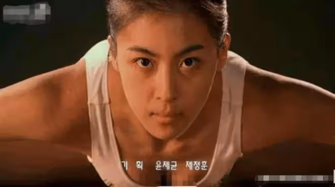 《色即是空》女主如今的樣子,40歲的她美麗不減當年,回憶重現