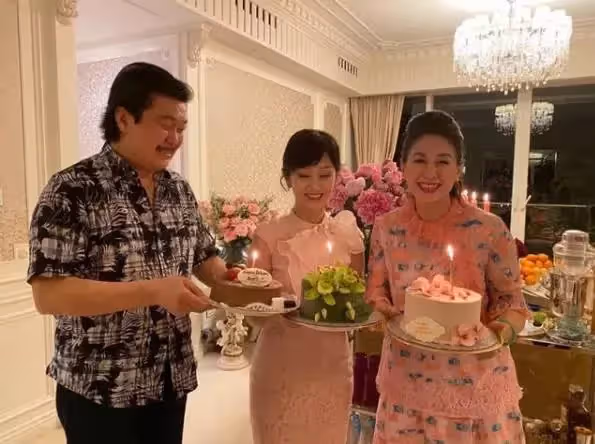 林正英「御用女僵屍」王玉環,卸妝後美的驚豔眾人「賽過王祖賢」,如今63歲仍然韻味十足,網友:最美「女鬼」