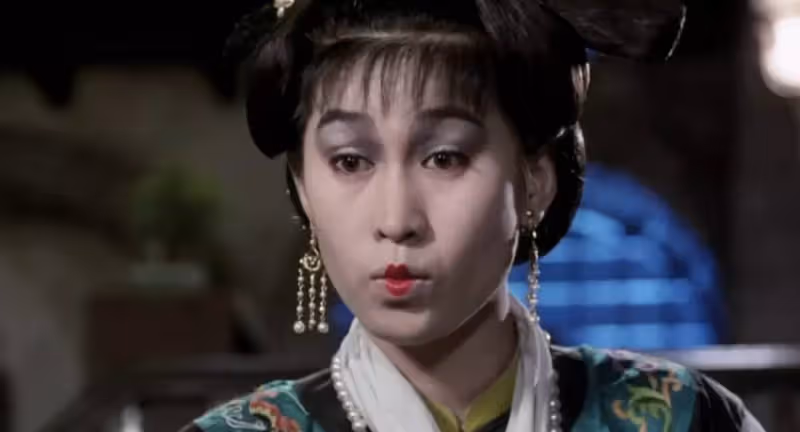 林正英「御用女僵屍」王玉環,卸妝後美的驚豔眾人「賽過王祖賢」,如今63歲仍然韻味十足,網友:最美「女鬼」
