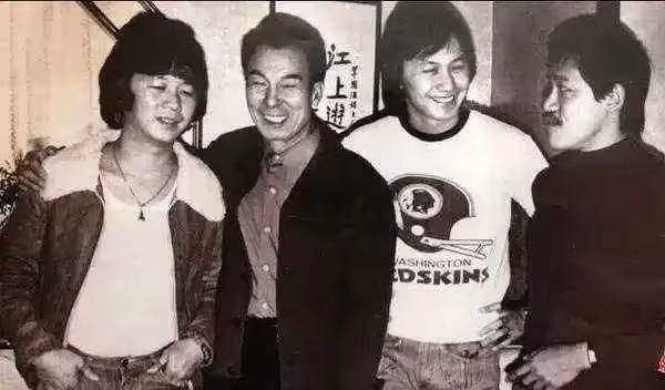 身家35億,80歲吳耀漢曾拍一部戲買一棟別墅,兒子與女友成婚卻被女方家嫌窮,網全傻眼