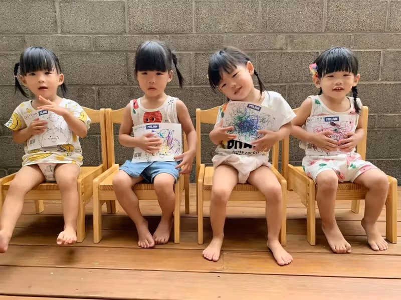一次懷四胎!醫生搖頭「選2個拿掉」媽堅持全生,產後生活曝光:最感謝老公