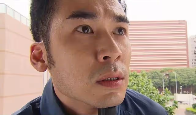 突發!TVB知名配角演員宣布離巢,平時兼職做裝修工補貼家用