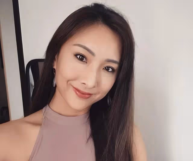 又走一個!TVB知名美女主播離巢,因採訪奧運冠軍犯花痴遭網暴