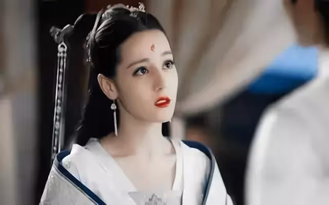 趙麗穎新劇宣發,與迪麗熱巴共演雙女主,男主人選暫定任嘉倫