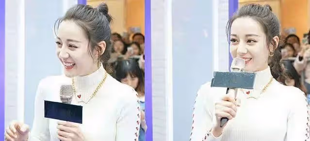 迪麗熱巴白色連衣裙出席活動,網友直呼:胖迪這身材也是沒誰了!