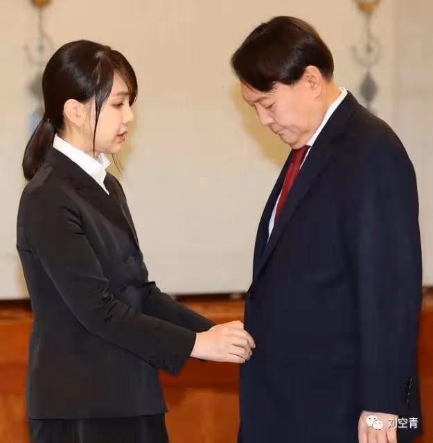 這個瓜真的是臥槽了……
