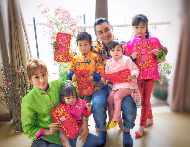 又引爭議！香港知名明星夫妻回應家中保姆吃剩菜剩飯：她很感激的