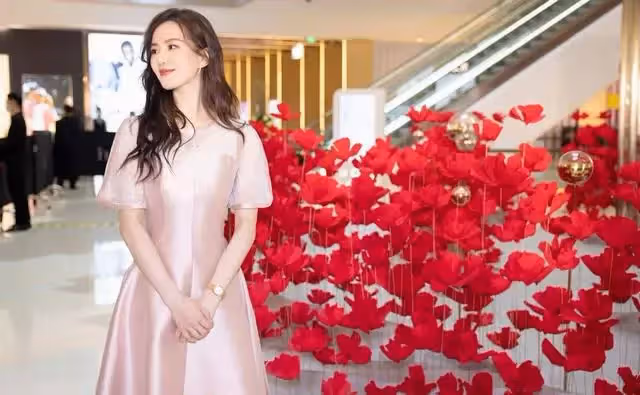 有種整容叫嫁對人,這8位女星婚後越來越美,最後一位讓人羨慕