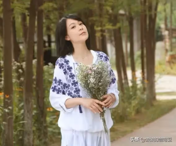 結婚10年都分房！劉若英「愛上恩師陳昇」曾放棄愛情 40歲閃嫁「要求和老公分床睡」更幸福：真正的親密