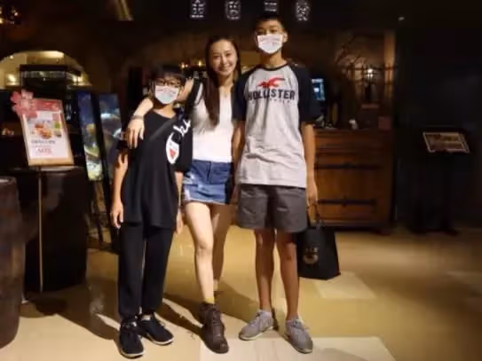 璟宣自曝暫退八點檔原因，36歲單親媽養2孩卻自斷財路，為了孩子 決定回歸家庭，網鼻酸：偉大的媽媽