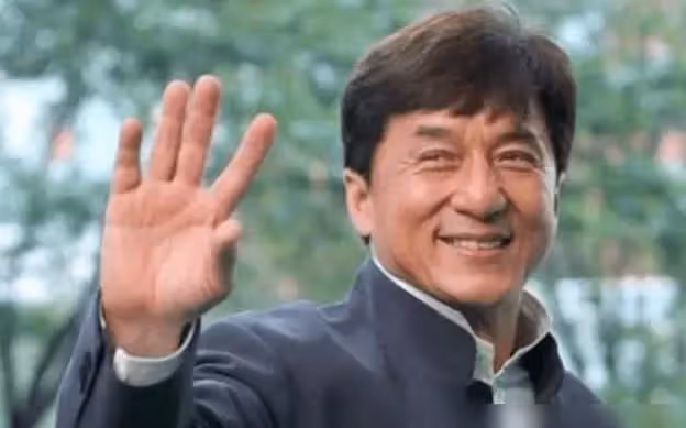 林鳳嬌當年到底多漂亮？ 在沒P圖的年代，甩小20歲的吳綺莉好幾條街