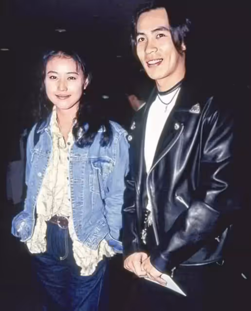 「恐龍哥」林偉亮，從型男變身方丈，身材高大六塊腹肌，33歲時忽然大徹大悟，出家11年容貌大變，網友：要學會放下