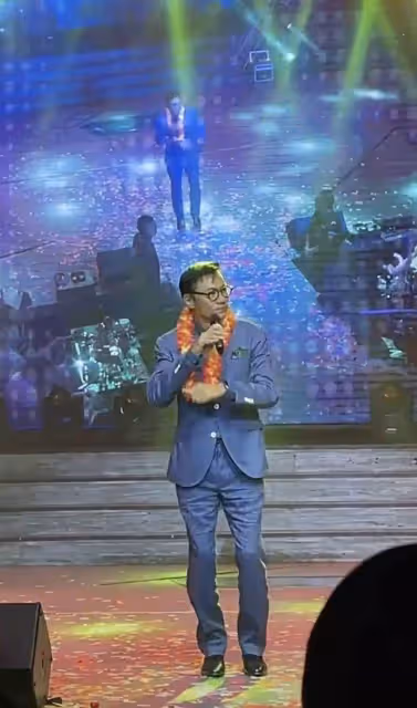 60歲林俊賢近況曝光，現身商演又唱又跳表演賣力，曾被贊帥過劉德華，今精氣十足風采依舊
