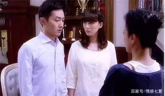 「防兒媳把養老房給女兒，老伴生病無錢治」兒媳拒絕出錢婆婆淚崩