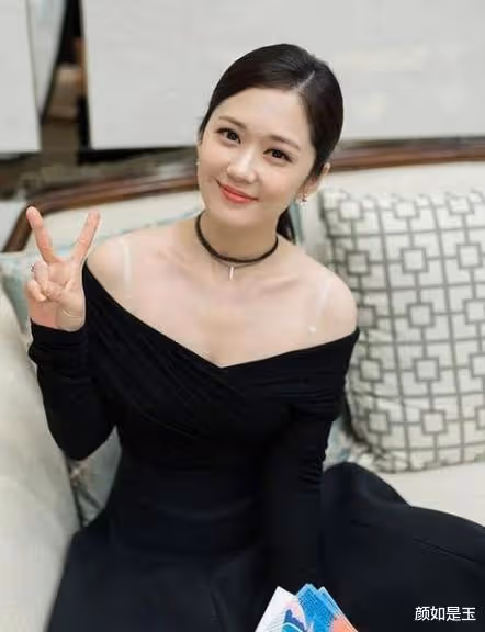 她當年紅遍中國,因一句「沒錢就去中國」被封殺,如今活成這樣