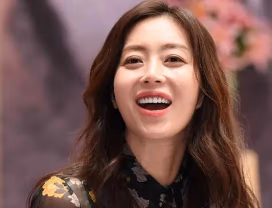 宋允兒:和孫藝珍宋慧喬是閨蜜,棄安在旭嫁二婚影帝薛景求遭非議