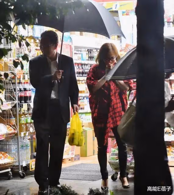 家暴前妻再婚後棄養三個孩子,華原朋美老公發聲道歉了