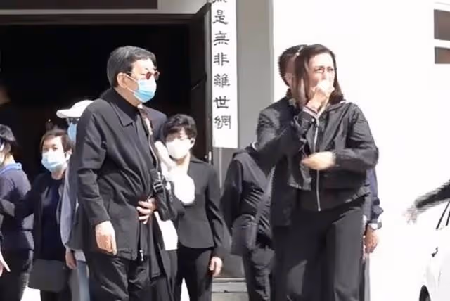 知名老戲骨低調舉行喪禮!遺照曝光,女兒仍無法接受父親突然猝死