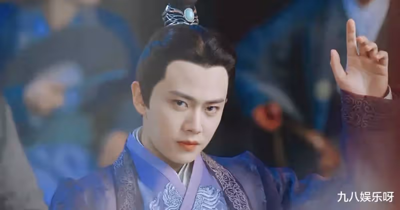 爆紅男星中,任嘉倫最灑脫自在,用行動告訴娛樂圈:作品才是王道