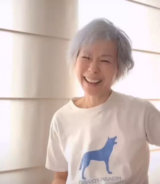 金像獎第一位雙料影后，結婚34年丈夫出軌八次，她的故事不簡單
