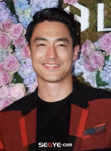 玄彬、柳海真主演《共助2：國際》首張劇照公開！南北韓刑警攜手「聯邦特工」丹尼爾帥炸