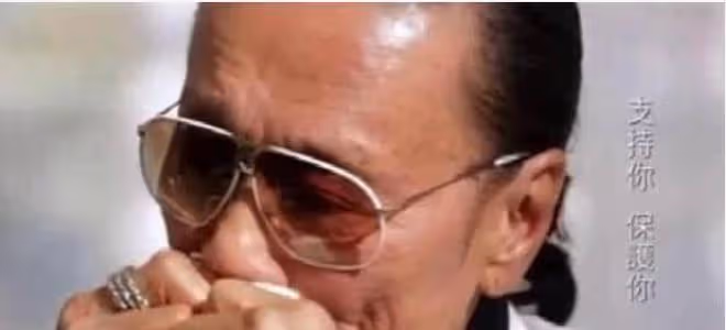 謝霆鋒罕見秀父子情!張柏芝被兒子感動,三胎生父疑曝光
