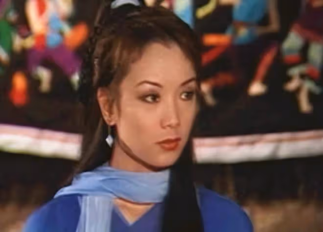 港星繆非臨嫁到上海15年近況,當老闆娘有保姆服侍,生活太愜意