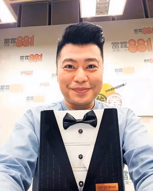 自責！TVB知名綠葉自曝遺憾曾阻止媽媽再拍拖，爸爸早年因病離世