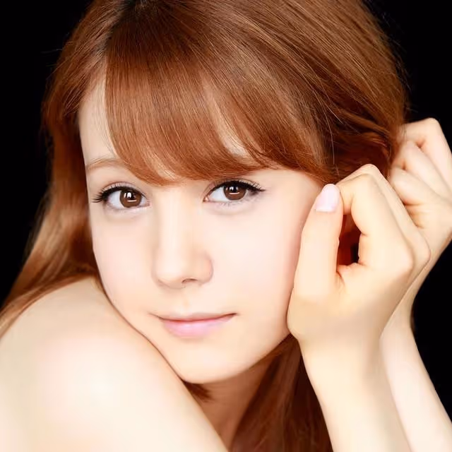日本90後女星，演技身材非常優美，各位網友要注意身體