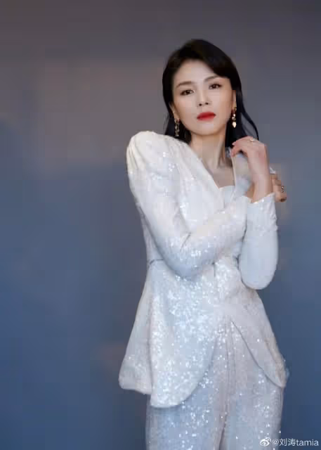 劉濤驚爆婚變　老公被傳炒幣欠錢 曾幫夫還上億債務