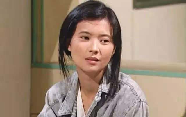 藍潔瑛葬禮從簡,家人拒演藝人協會資助,絕筆手稿曝光提及曾華倩!