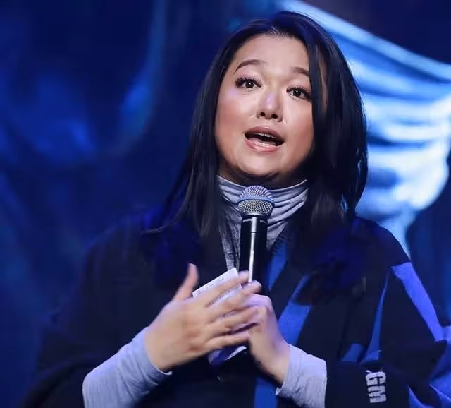 恭喜!44歲香港知名女星自曝驚恐症有所好轉,仍需長期吃藥保持