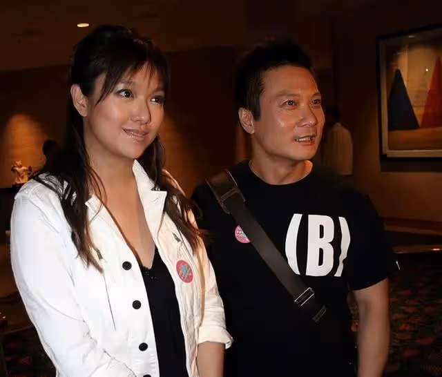 恭喜!44歲香港知名女星自曝驚恐症有所好轉,仍需長期吃藥保持